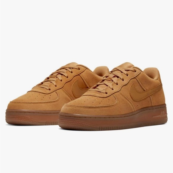 NIKE Airforce 1 LV8 (GS) - Picture 4 of 7